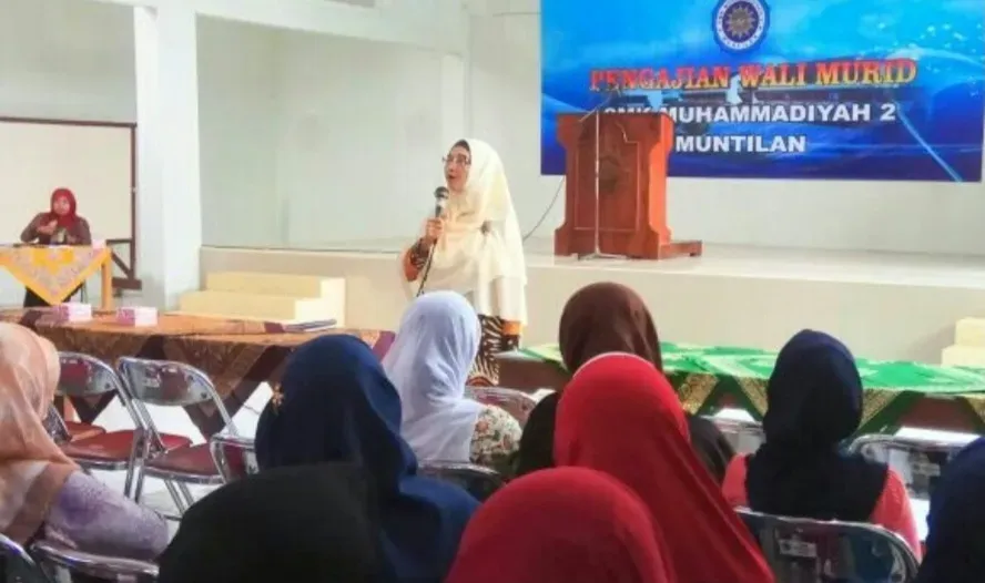 Bekal Ilmu Mendidik Anak Kepada Wali Murid